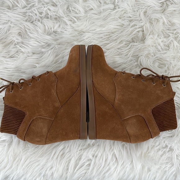 MICHAEL Michael Kors Carrigan Wedge Closed Toe Lace Up Ankle Booties Size 6 - Picture 6 of 11